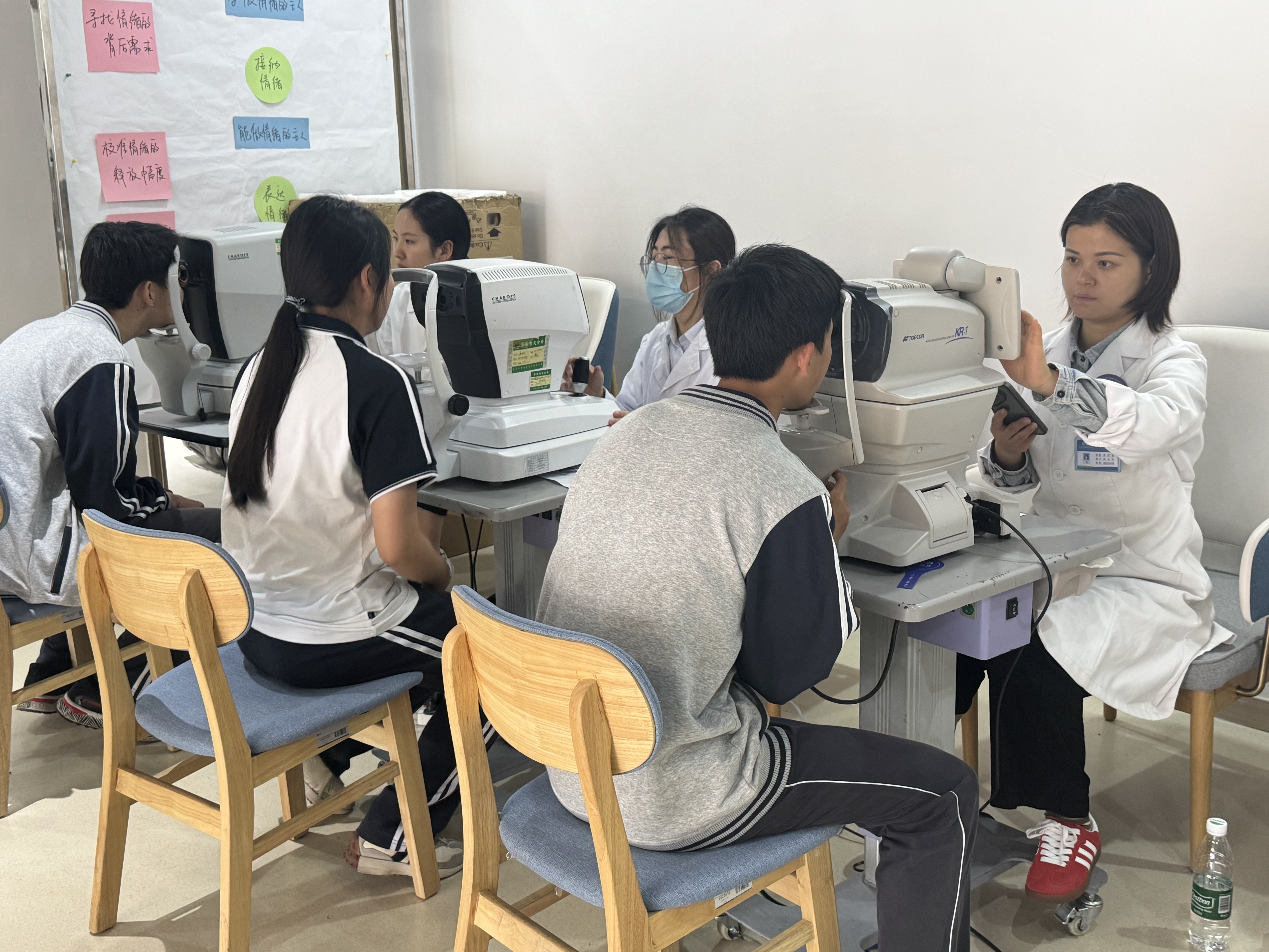 守护 “睛” 彩视界,共筑光明未来 | 金高职顺利完成 2025 年春季视力筛查工作